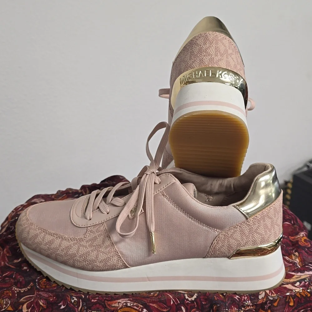 MICHAEL Michael Kors Raina Trainer Sneaker - Picture 6 of 10